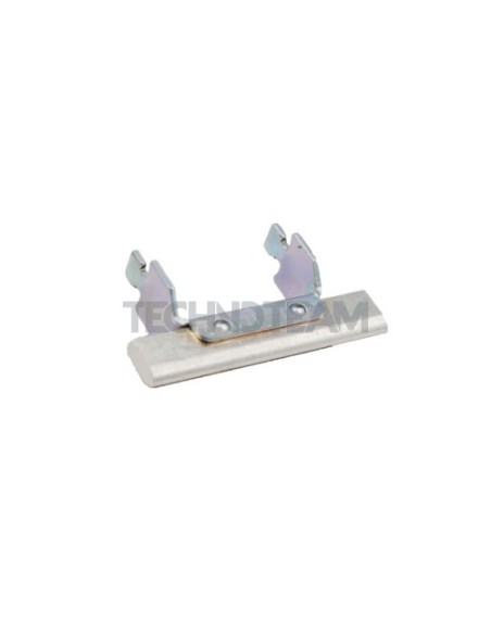 Knife NH00 not isolated
